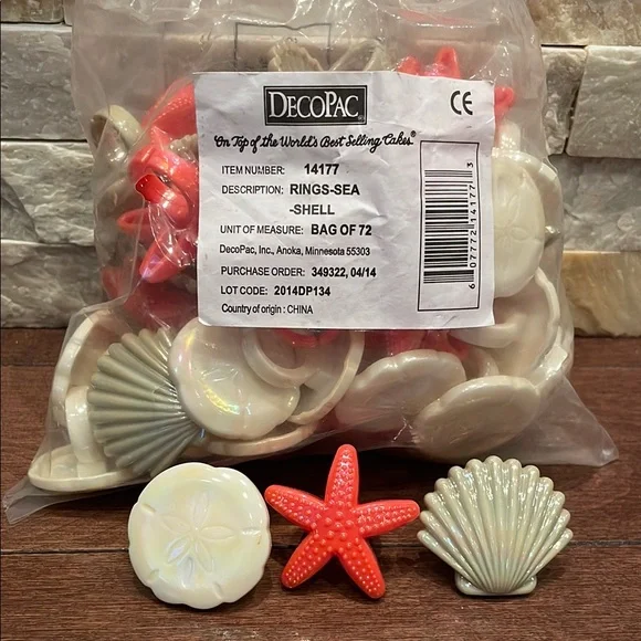 DecoPac Sea Shell and Starfish Rings - Picture 1 of 2